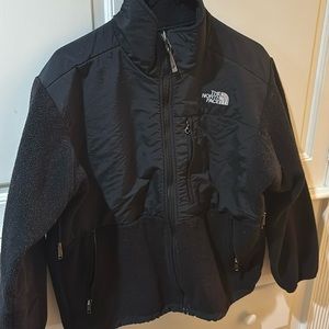 Women’s North Face fleece jacket M